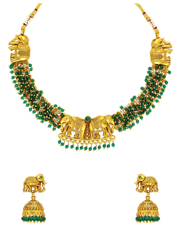 Antique Necklace Set in Gold finish - AMN299