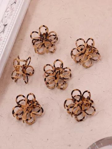 Printed Butterfly Clip in Brown color - CNB37113
