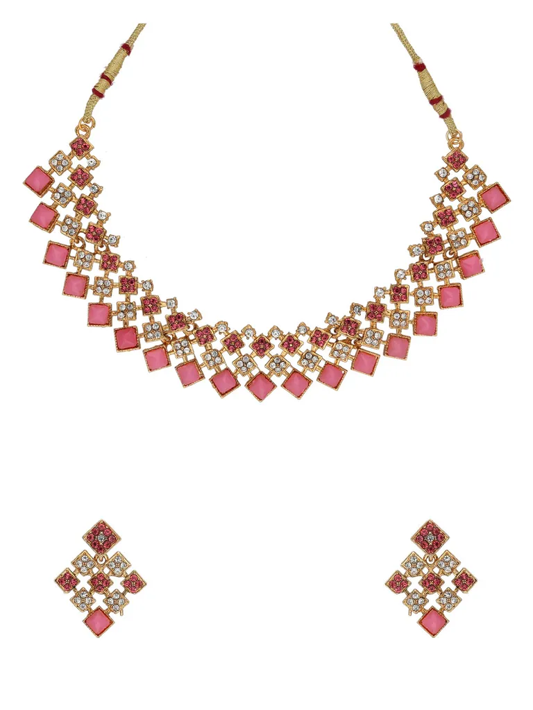 Traditional Necklace Set in Gold finish - KOT72