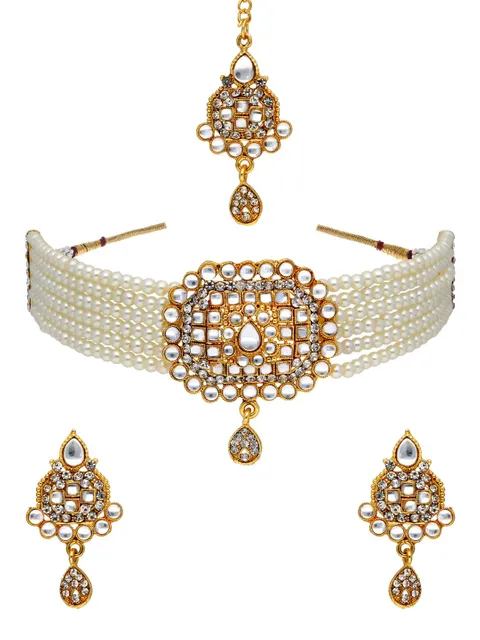 Kundan Choker Necklace Set in Gold finish - CNB32624WH