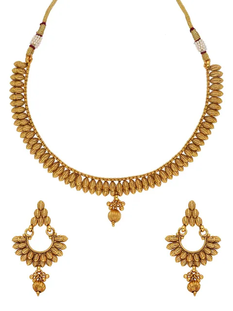 Antique Necklace Set in Gold finish - AMN586