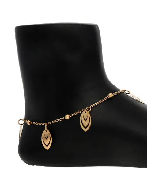 Western Loose Anklet in Gold finish - S35104