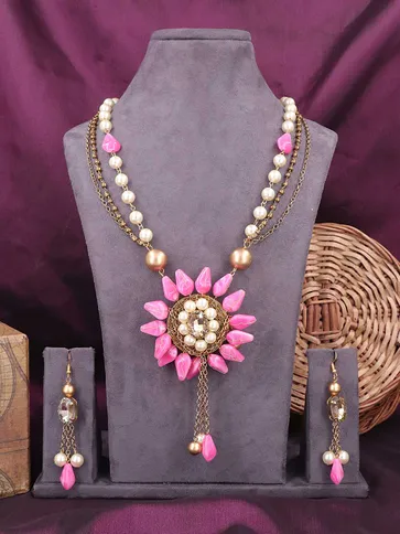 Western Long Necklace Set in Gold finish - 601