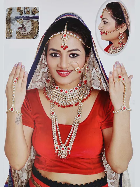 Traditional Bridal Set in Gold finish - J50143