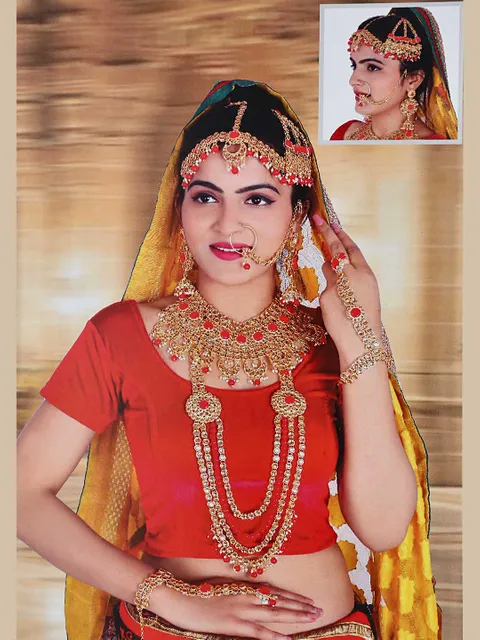 Traditional Bridal Set in Gold finish - J500641