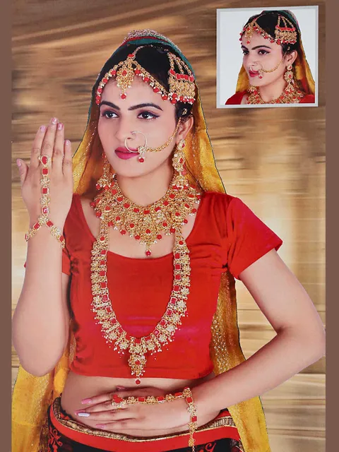 Traditional Bridal Set in Gold finish - J500640