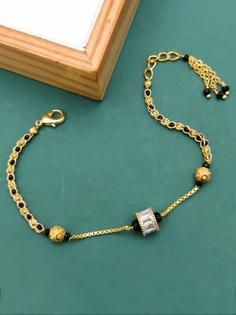 Mangalsutra Bracelet in Gold finish - HM0237