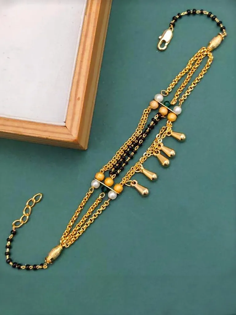 Mangalsutra Bracelet in Gold finish - HM0256
