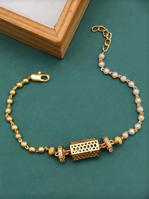 Mangalsutra Bracelet in Gold finish - HM0275