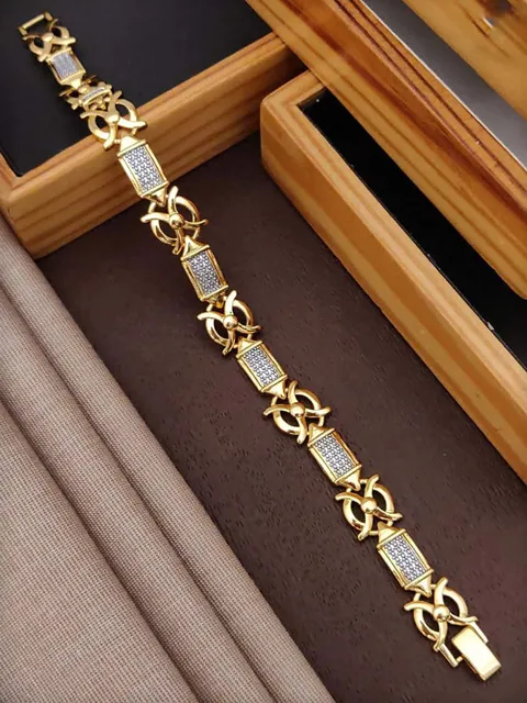Western Loose / Link Bracelet in Gold finish - B0601