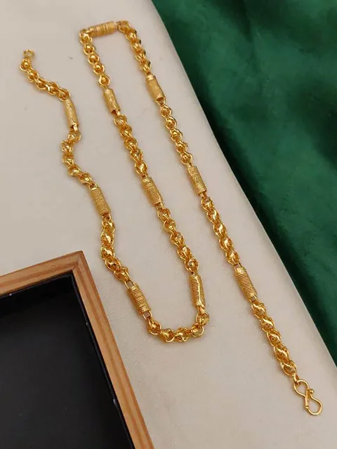 Western Chain in Gold finish - C0367