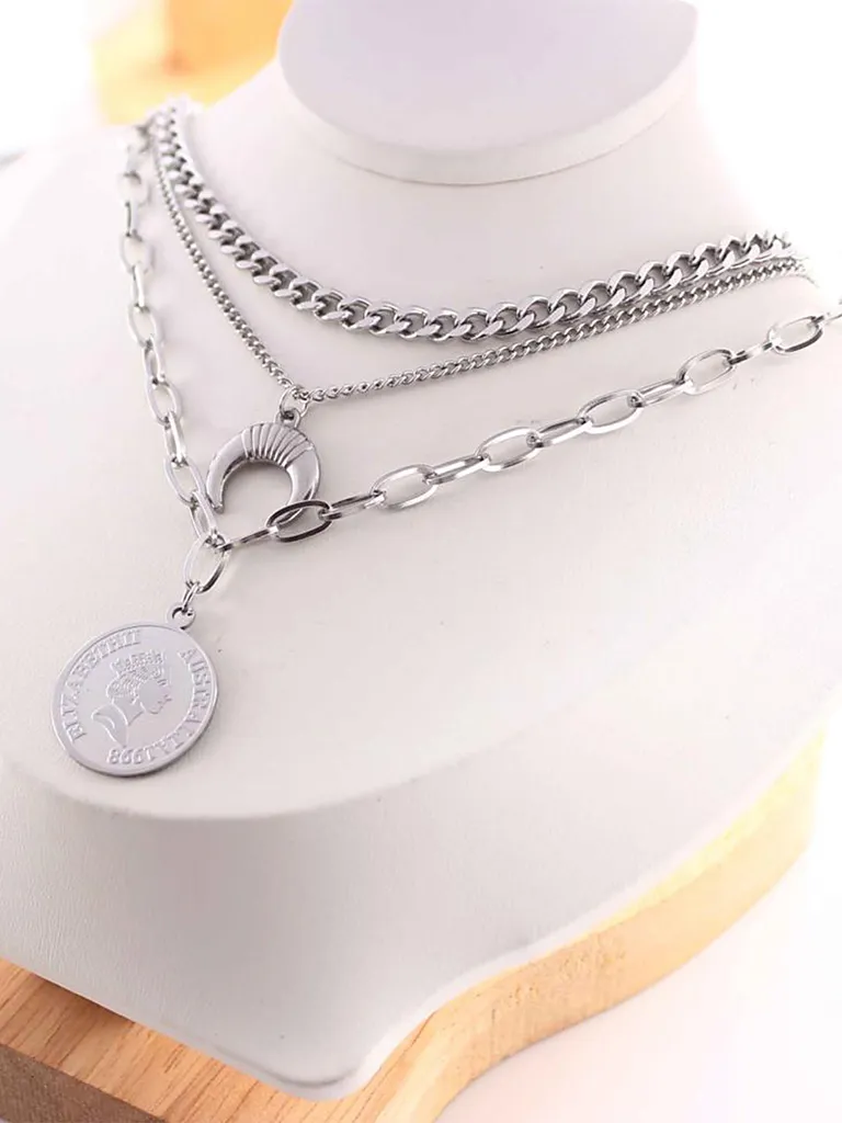 Western Pendant with Chain in Rhodium finish - CP0763