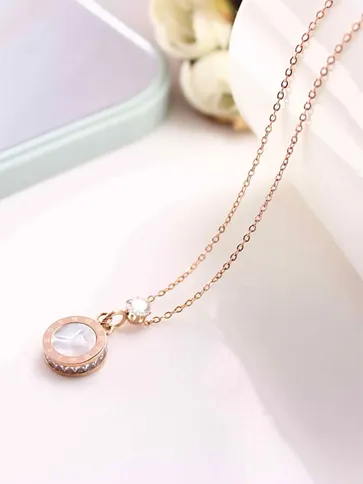 Western Pendant with Chain in Rose Gold finish - CP0798