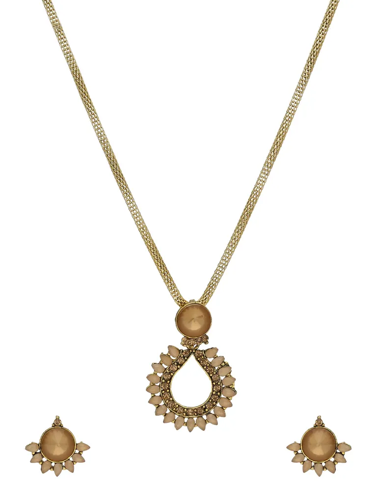 Traditional Pendant Set in Gold finish - CNB42132