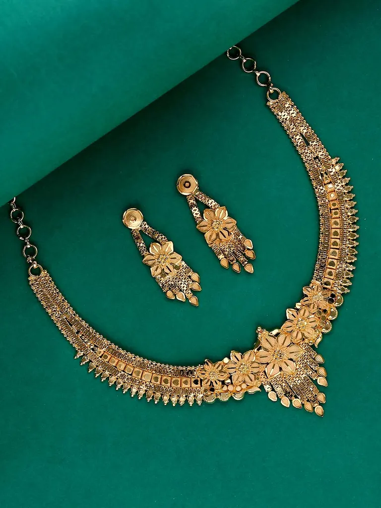 Traditional Forming Gold Necklace Set - A2136B