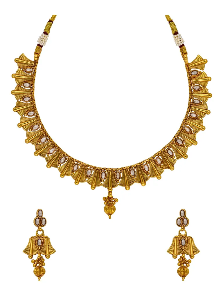 Antique Necklace Set in Gold finish - AMN633