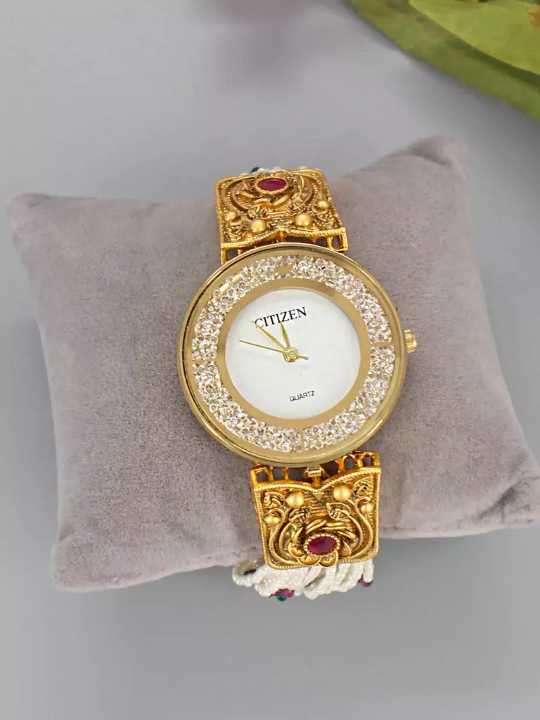 Antique Watch in Gold finish - HAR10