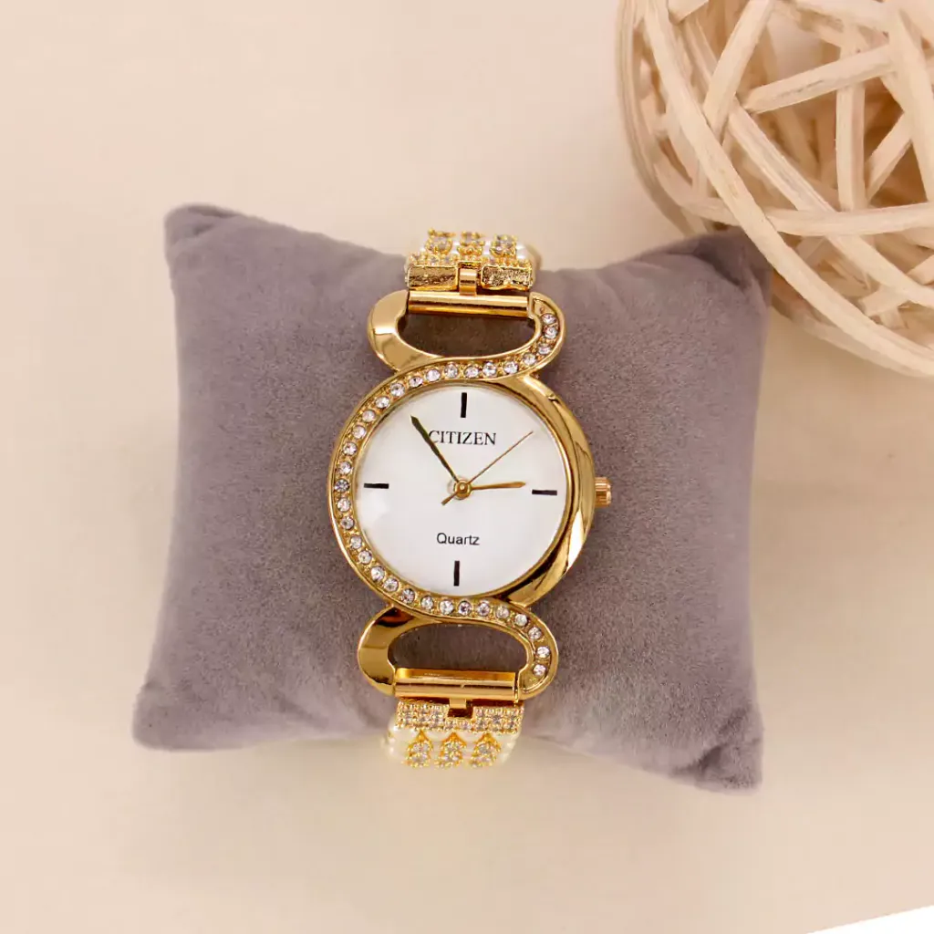 Pearl Watch in Gold finish - HAR52