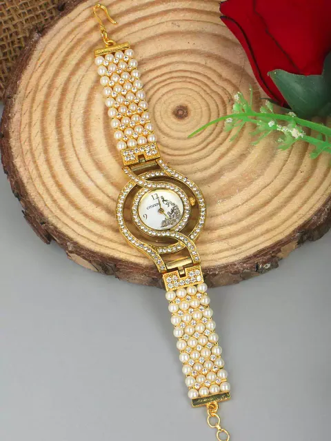 Pearl Watch in Gold finish - HAR362