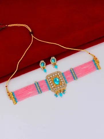 Kundan Choker Necklace Set in Gold finish - PSR116