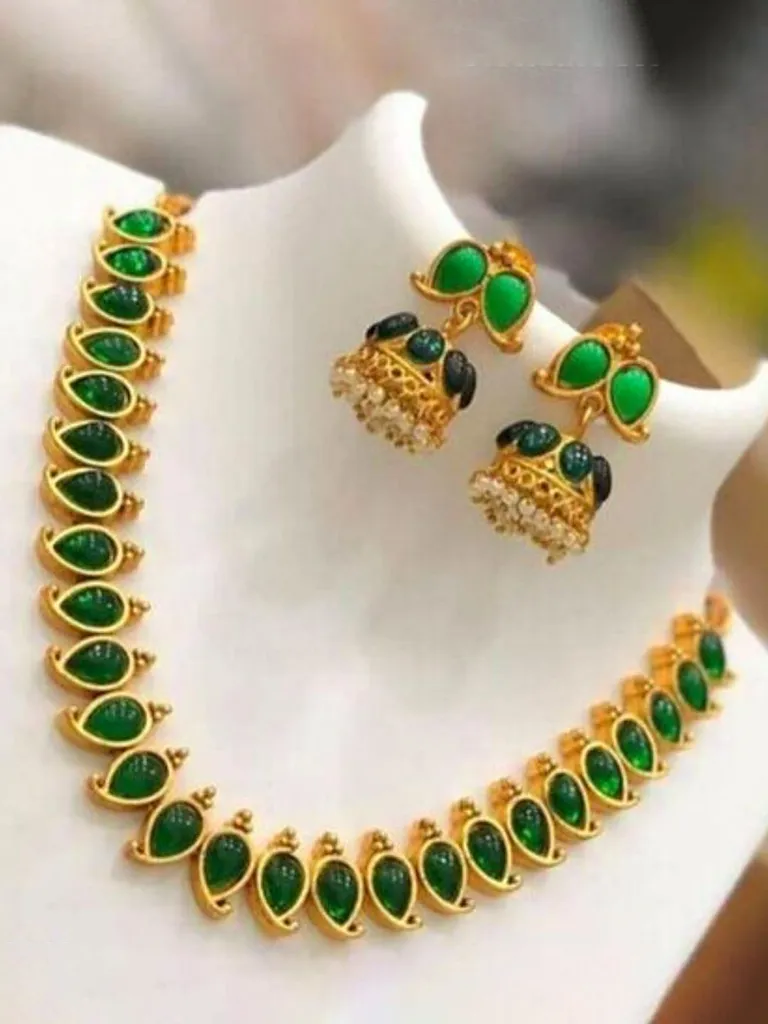 Antique Necklace Set in Green color - NCK164