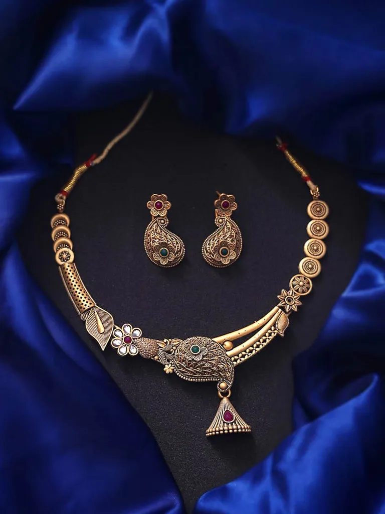 Antique Necklace Set in Gold finish - NCK172