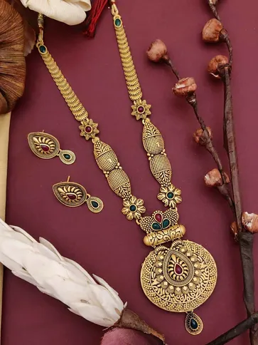 Antique Long Necklace Set in Gold finish - NCK189