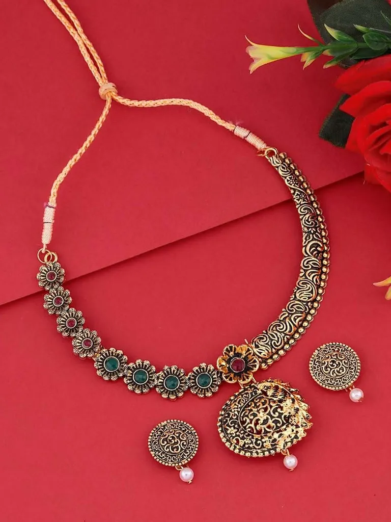 Antique Necklace Set in Gold finish - NCK230