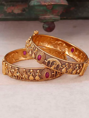 Antique Brass Material Bangles in Gold finish - S35388
