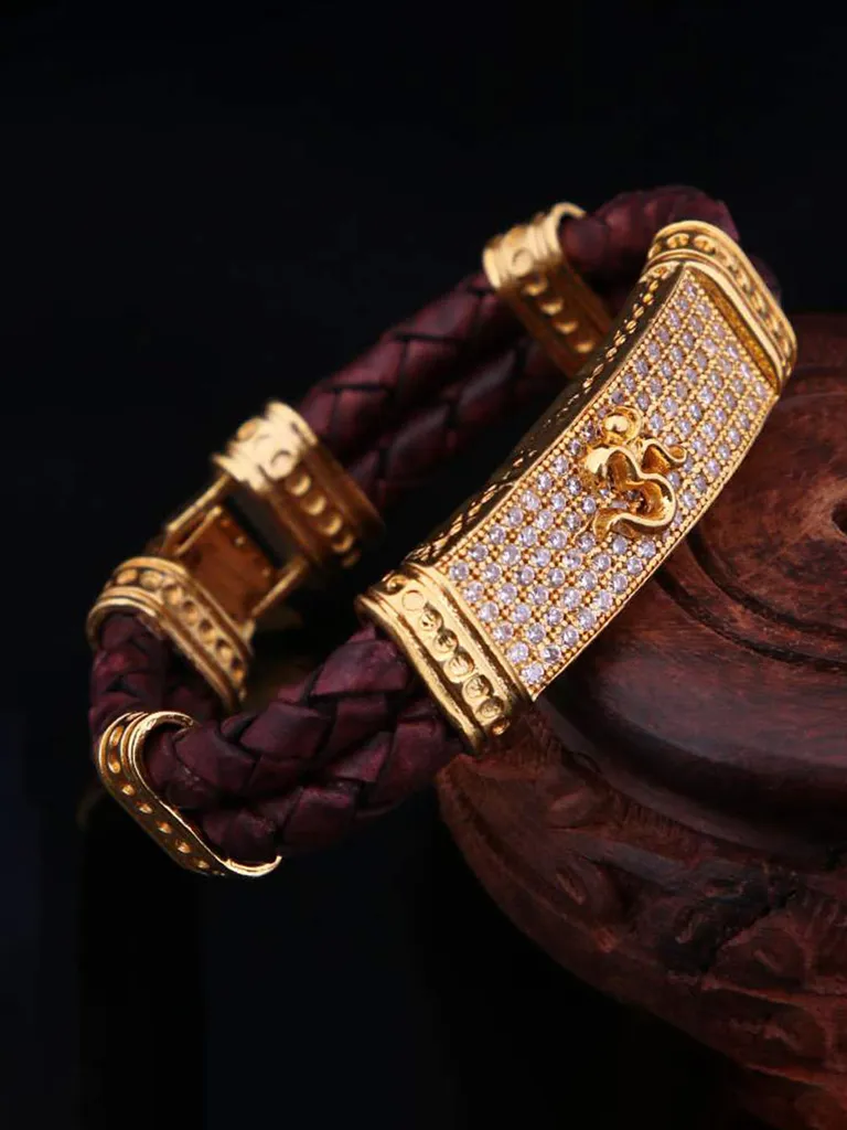 OM Bracelet with Diamonds in Gold finish - BR-7A-370