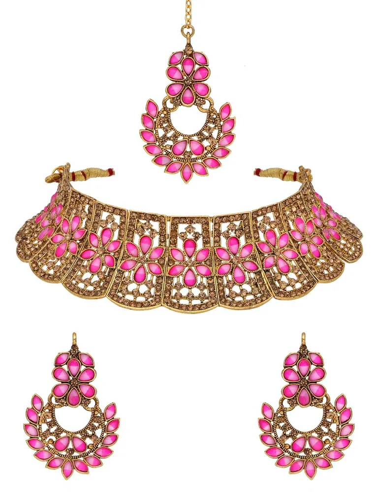 Traditional Choker Necklace Set in Gold finish - CNB38619