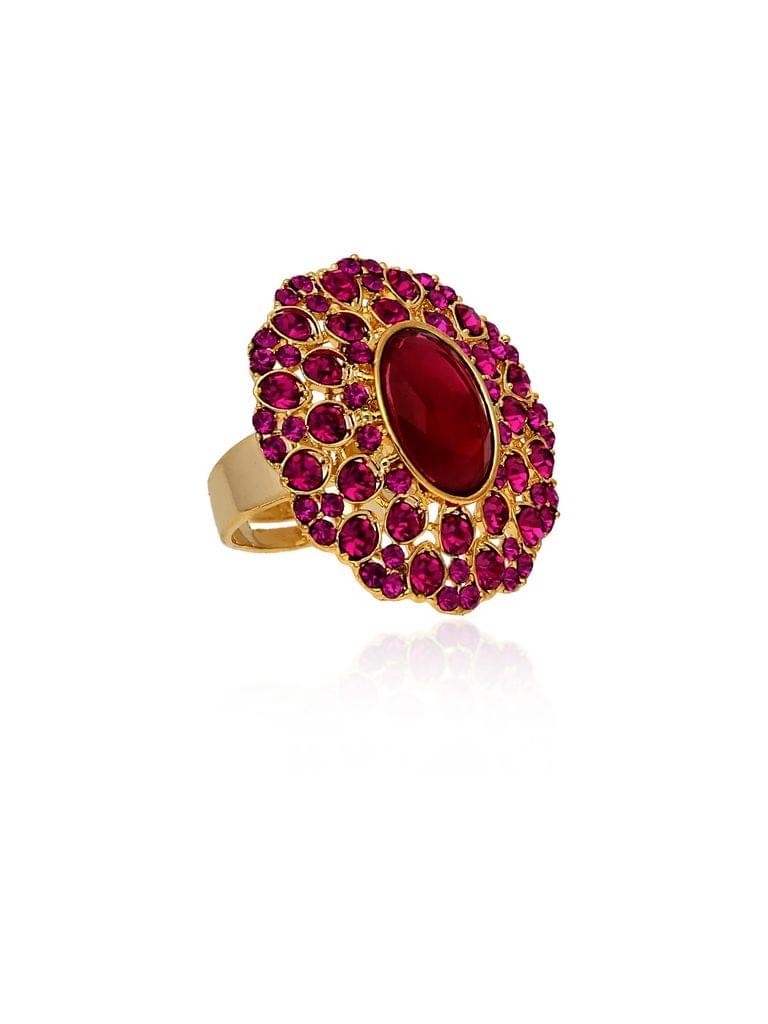 Traditional Finger Ring in Gold finish - CNB30070