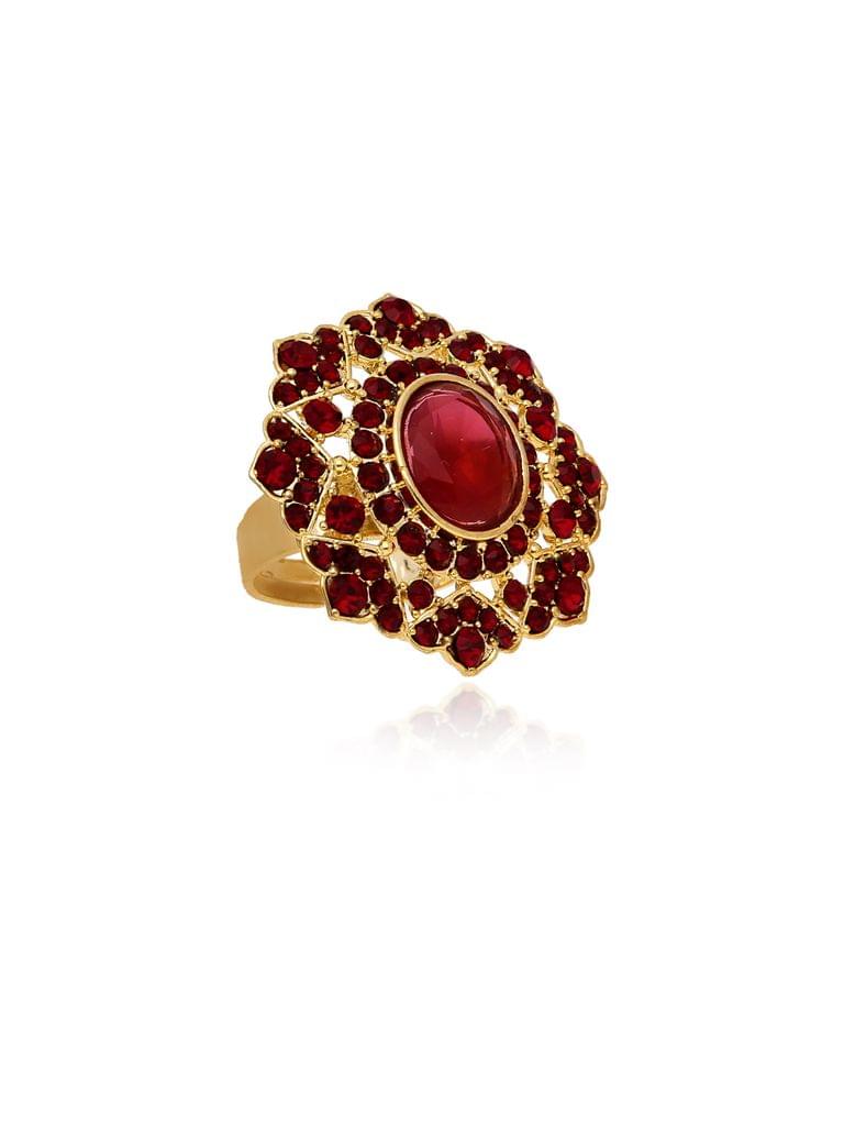 Traditional Finger Ring in Gold finish - CNB30054