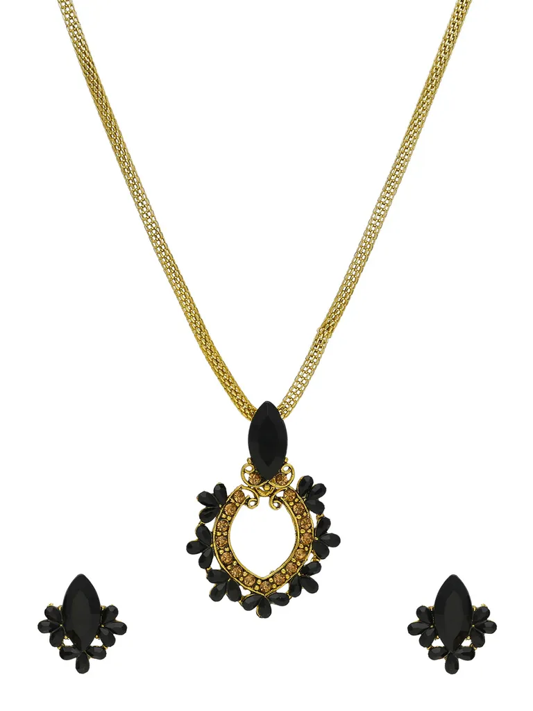 Traditional Pendant Set in Gold finish - CNB42278