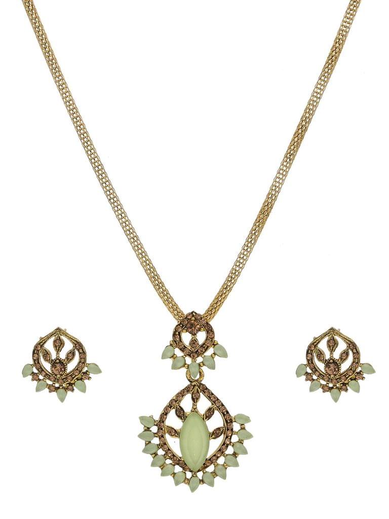 Traditional Pendant Set in Gold finish - CNB42244