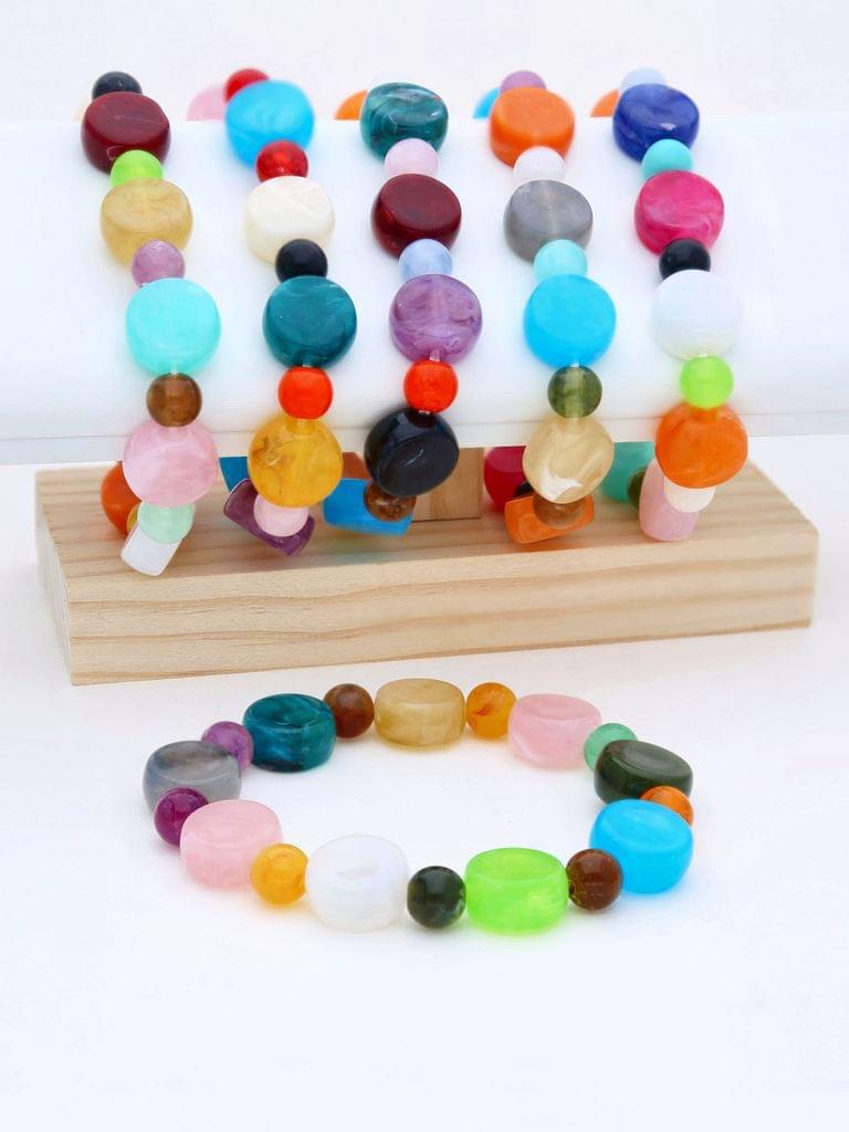 Western Elasticated Bracelet in Multicolor color - THF552