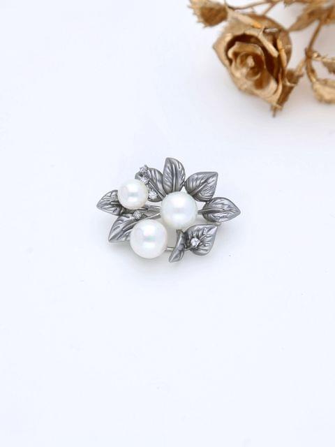 AD / CZ Brooch in Silver finish - THF1300