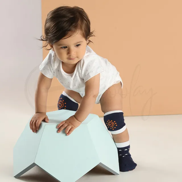 Anti Skid Infant Cotton Socks + Knee Pad + Bandana Drooling Bib (Navy & White) (0-2 Years)