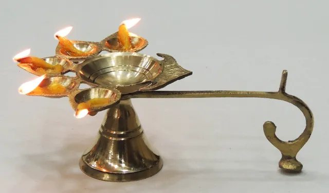 Brass Table Decor Oil Lamp Deepak 5 Wicks  (MOQ- 6 Pcs.) - 5.8*4.1*2.2 inch (F317 B)