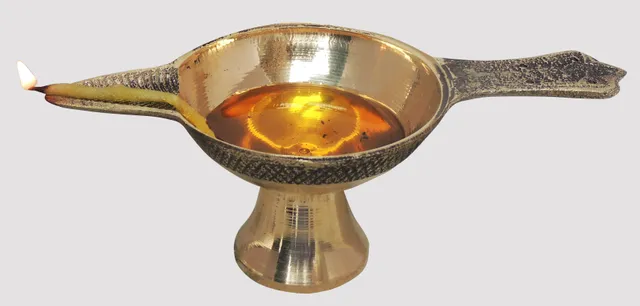 Brass Table Decor Oil Lamp Deepak No. 5  (MOQ- 6 Pcs.) - 6.4*3*2.3 inch (F626 F)