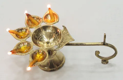 Brass Table Decor Oil Lamp Deepak 5 Wicks - 5*8*4 Inch (F317 D)