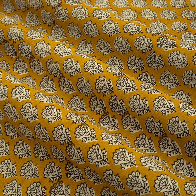 Sheen Green Cotton Motif Kalamkari Print Fabric