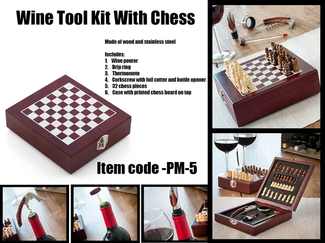 WINE TOOLKIT SET WITH CHESS