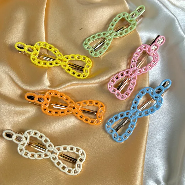 Golden Chain Design High Quality Clips - Infinity
