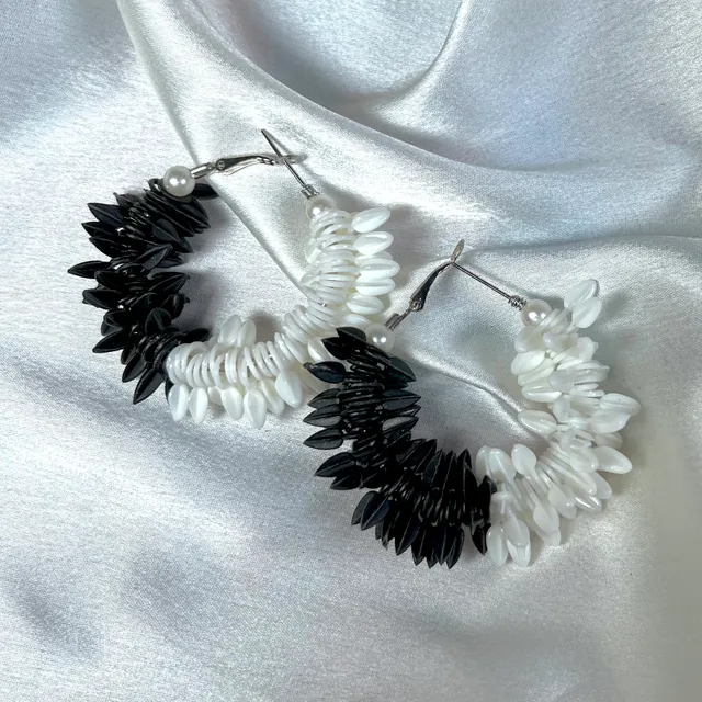 Scented Gajra Hoops - White and Black