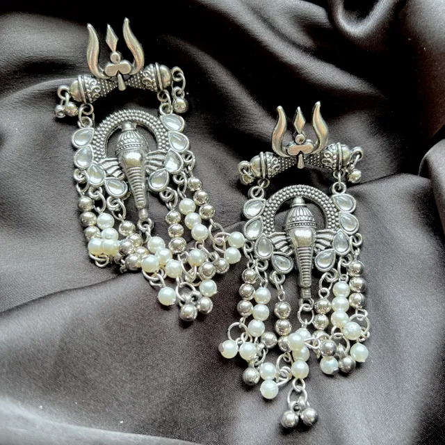 Ganesha Jhumkas with Pearls