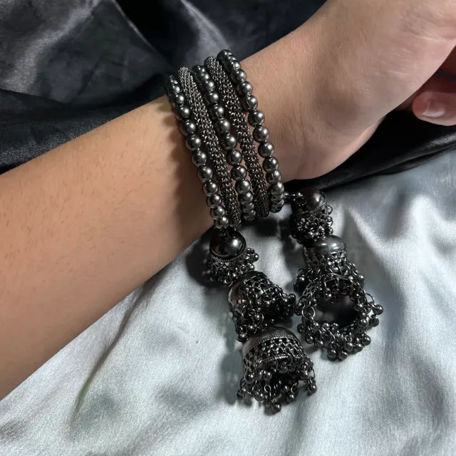 Oxidised Black Ghungroo Bracelet