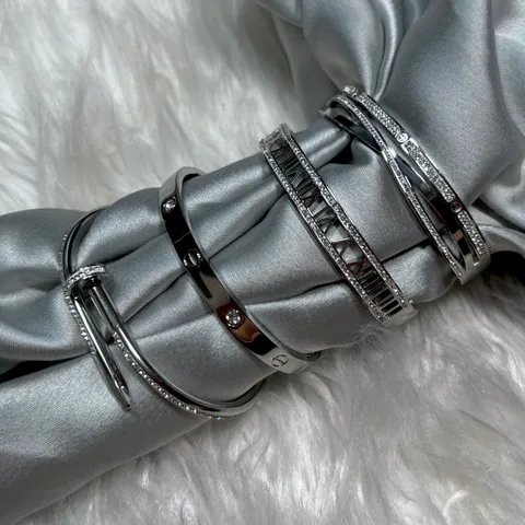Premium Antitarnish Silver Designed Bracelet