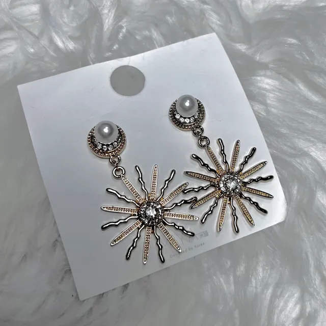 Premium Golden Star Pearl Korean Earrings (d-10)