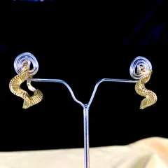 Golden Twisted Korean Earring